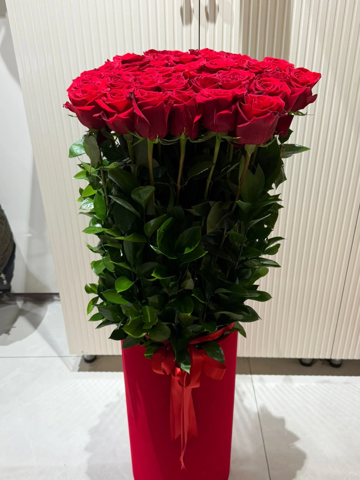 Red Roses Box