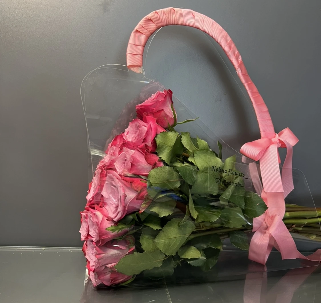 Pembe Gül Çantada